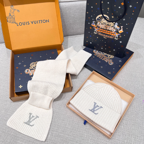 루이비통 미니 컴피 스카프, 비니