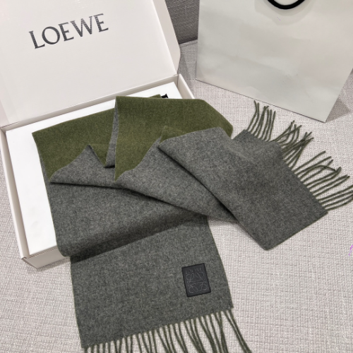 로에베 솔리드 레더 로고 롱 스카프