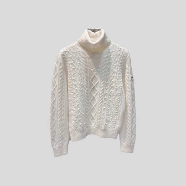 샤넬 캐시미어 터틀넥 스웨터