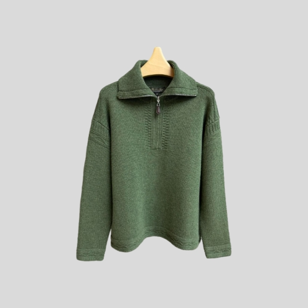 로로피아나 하프 지퍼 스웨터